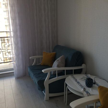 Bright Apartment In Arkadia Odesa Exterior photo