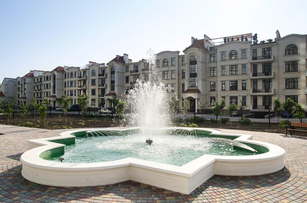 Bright Apartment In Arkadia Odesa Exterior photo